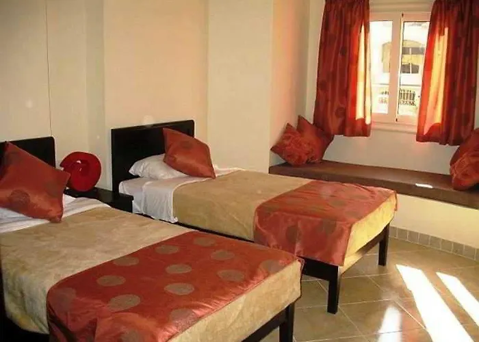 El Andalous Hotel 4*