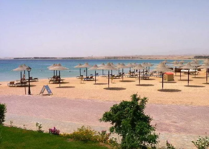 El Andalous Hotel 4*